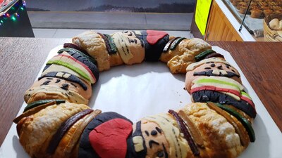 La panadería La Herencia JD lanzó para este 6 de enero la peculiar rosca, también tiene otros diseños de panes creativos.