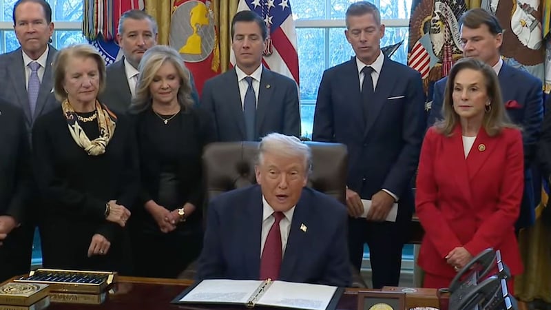 Donald Trump pretende dejar expirar el TMEC y buscar otro acuerdo comercial con México y Canadá