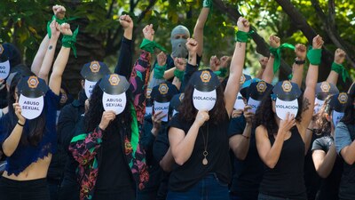Grupos feministas exigen justicia por diversos casos de abusos contra las mujeres