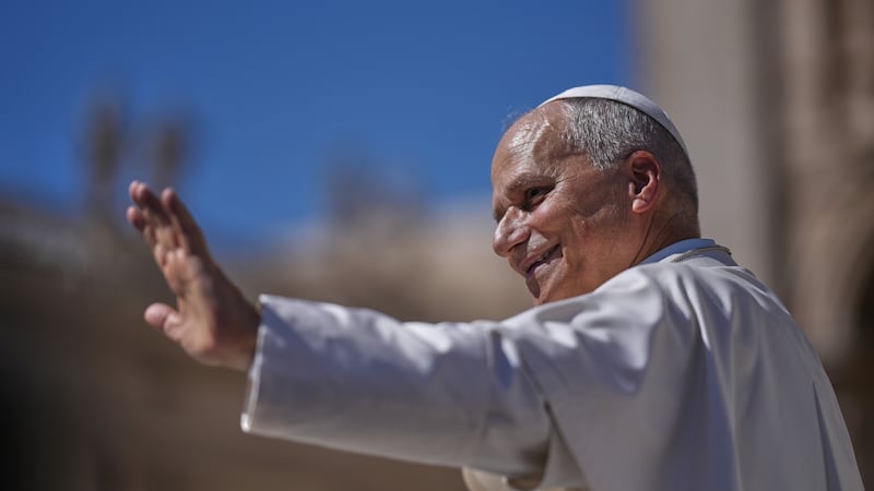 Papa León XIV festeja su cumpleaños con aumento salarial a empleados del Vaticano