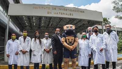 Está hecho de tres capas: la externa y la interna son de algodón y la intermedia de nanocapas de plata y cobre