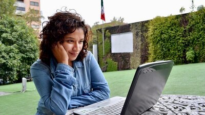 Emitió 12 mil 801 certificados de terminación de estudios