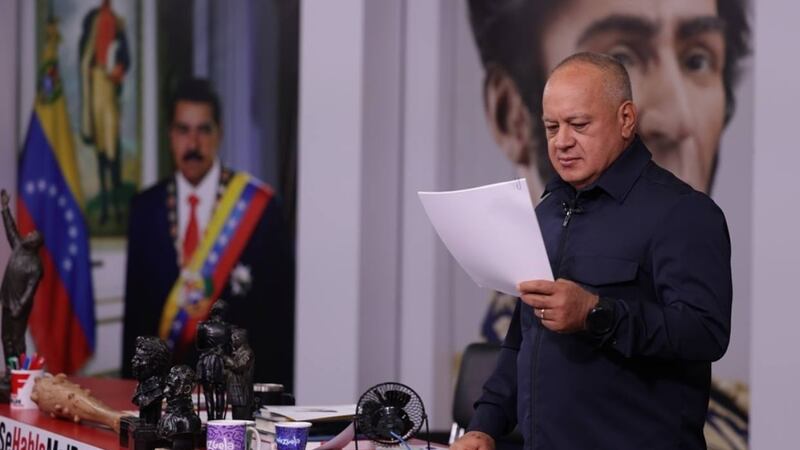 Llaman venezolanos a prepararse “de todas las formas” ante posible despliegue militar de EU