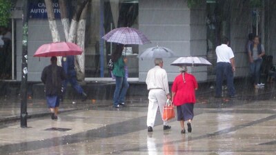 La depresión podría evolucionar a tormenta este mismo fin de semana
