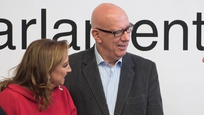 Fue postulada por la vía de representación proporcional, es decir, como 'pluri'