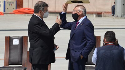 Cancelaron la rueda de prensa que ofrecería al final para dar pormenores de los avances logrados