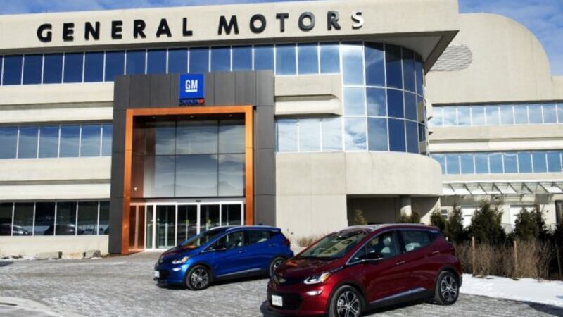 Despiden a mil empleados de la planta General Motors en Coahuila