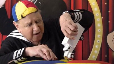 Menciona que la chusma de los coyotes siempre te dejan tirado