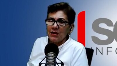 La periodista fue interceptada por varios sujetos, quienes la atacaron este viernes