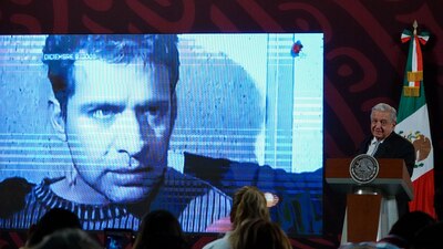Se encuentra recluido desde 2005 y es acusado de presuntamente formar parte de una banda de secuestradores