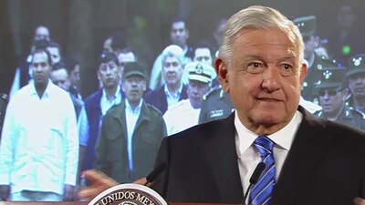 El mandatario dijo que Calderón sabía de algunas decisiones de García Luna