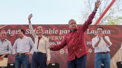 "Ni un paso atrás, ni siquiera para tomar impulso", prometió el mandatario desde Durango