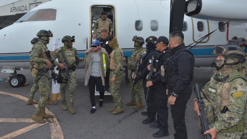 Marina detiene en Jalisco a ‘Capitán Sol’, ligado a red de huachicol