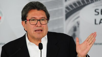El senador morenista presentó una iniciativa en donde plantea reformas y adiciones al Código Civil Federal