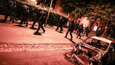 La noche fue más calmada en la región París