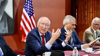 Un reportaje de The New York Times relacionó a cercanos a AMLO con el crimen organizado