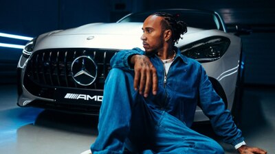 Se va a finales de año de Mercedes, con quien ganó 7 títulos mundiales