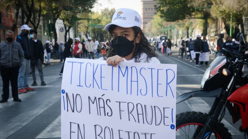 Ciudadano vence a Ticketmaster en demanda; empresa tendrá que ser clara en cobros