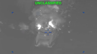 EU ataca barcos iraníes