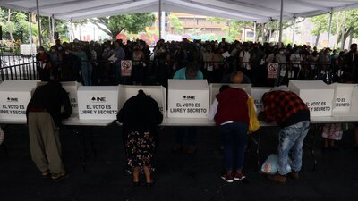 Los partidos no tendrán que poner a una mujer en sus candidaturas