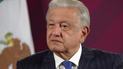 El mandatario acusó a sus adversarios de difamarlo