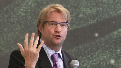 El exdiplomático se encuentra en Israel, a la espera de resolver su situación legal