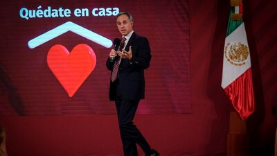 El subsecretario de Salud ahora contestará las dudas de las madres mexicanas