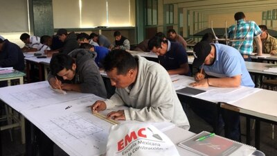 El día 3 de mayo se celebra el Día de la Santa Cruz