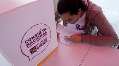 Del 25 al 28 de octubre podrás votar para elegir la sede del nuevo aeropuerto