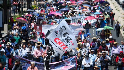 La calzada Ignacio Zaragoza, calza de Tlalpan y la Autopista México-Pachuca son algunas de las vialidades afectadas por la marcha de la CNTE