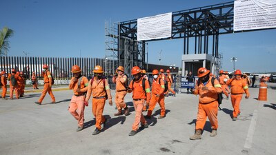Trabajadores de ICA denunciaron ser despedidos por exigir el pago de sus salarios caídos