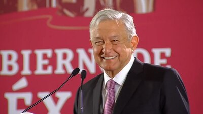 El mandatario decidió entrarle a las bromas del 28 de diciembre