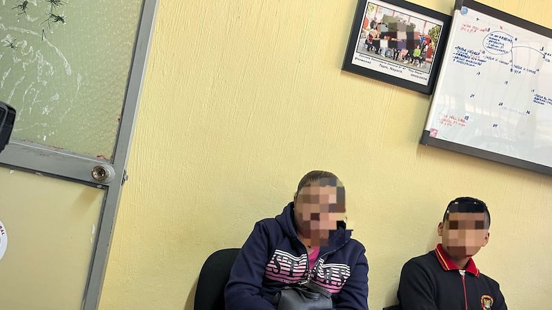 Decomisan revólver a alumno de secundaria en Tepic, Nayarit