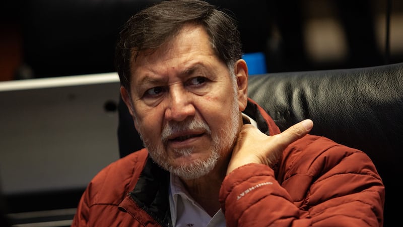 VIDEO: Noroña abandona entrevista tras ser cuestionado sobre su casa de 12 mdp en Tepoztlán