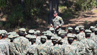 Senado aprueba que 60 elementos de la SEMAR viajen a EU para adiestramiento