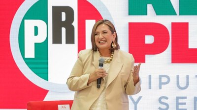En Reunión Plenaria de diputados federales y senadores del PRI, llamó a la unidad
