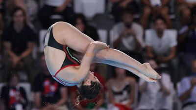 La prueba de semifinales ya comenzó: las atletas buscan posicionarse entre las 12 mejores saltadoras