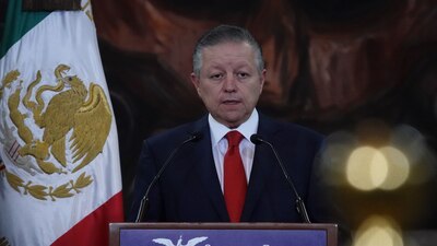 El presidente de la SCJN dijo que la norma es sobreinclusiva