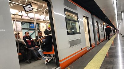 Usuarios reportan avances lentos en la Línea 1
