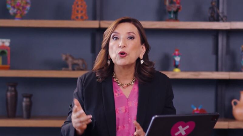 “¿A quién protegió?“: Xóchitl Gálvez cuestiona actuar de AMLO por red de huachicol fiscal