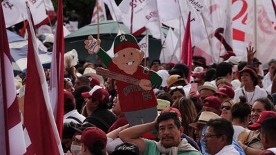 El INE determinó que los eventos en los que participan los aspirantes presidenciales son actos proselitistas