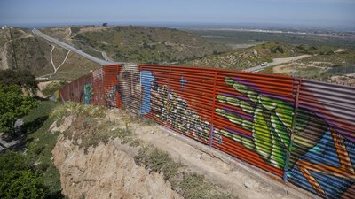 Entre México y Estados Unidos ya hay cercas y vallas, pero Trump quiere algo más