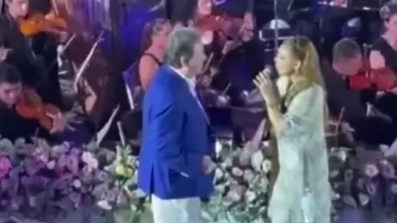 'Palomazo' de gobernadora Evelyn Salgado genera polémica; su padre se 'burla'