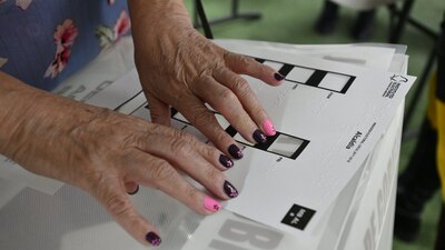 Habrá urnas con etiqueta impresa en Braille, para personas con discapacidad visual