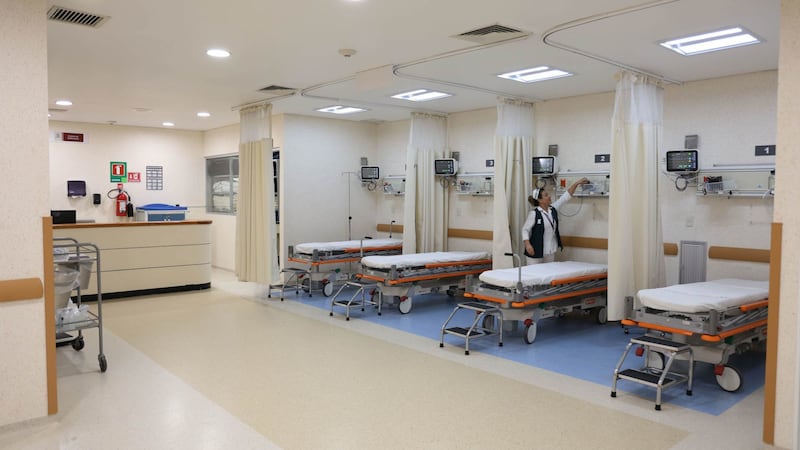 Acusan de negligencia a médicos que se niegan a practicar cesárea a mujer con bebé muerto