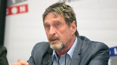 El empresario estadounidense de 75 años se encontraba preso en Barcelona