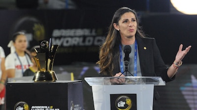 Ana Gabriela Guevara señaló de “deudoras” y “mentirosas” a nadadoras que participaron en el Mundial de Natación 2023