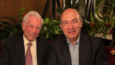 Ambos radican en España