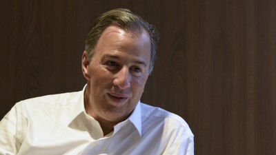 Aunque no milita en ellos, esos partidos abanderan a Meade Kuribreña