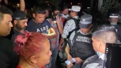 Un agente habría devuelto 1,800 dólares que presuntamente robó